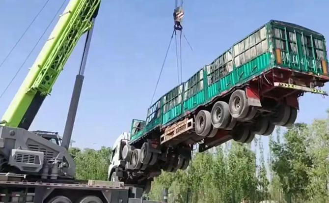 朔城区道路脱困救援案例